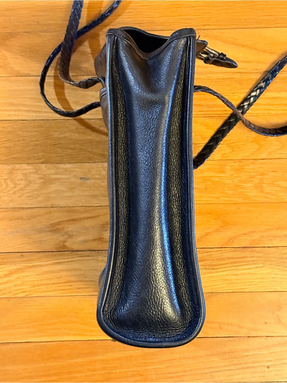 BRIGHTON vintage Black Croc-Embossed Leather Tote with Silver Buckle - Picture 7 of 11
